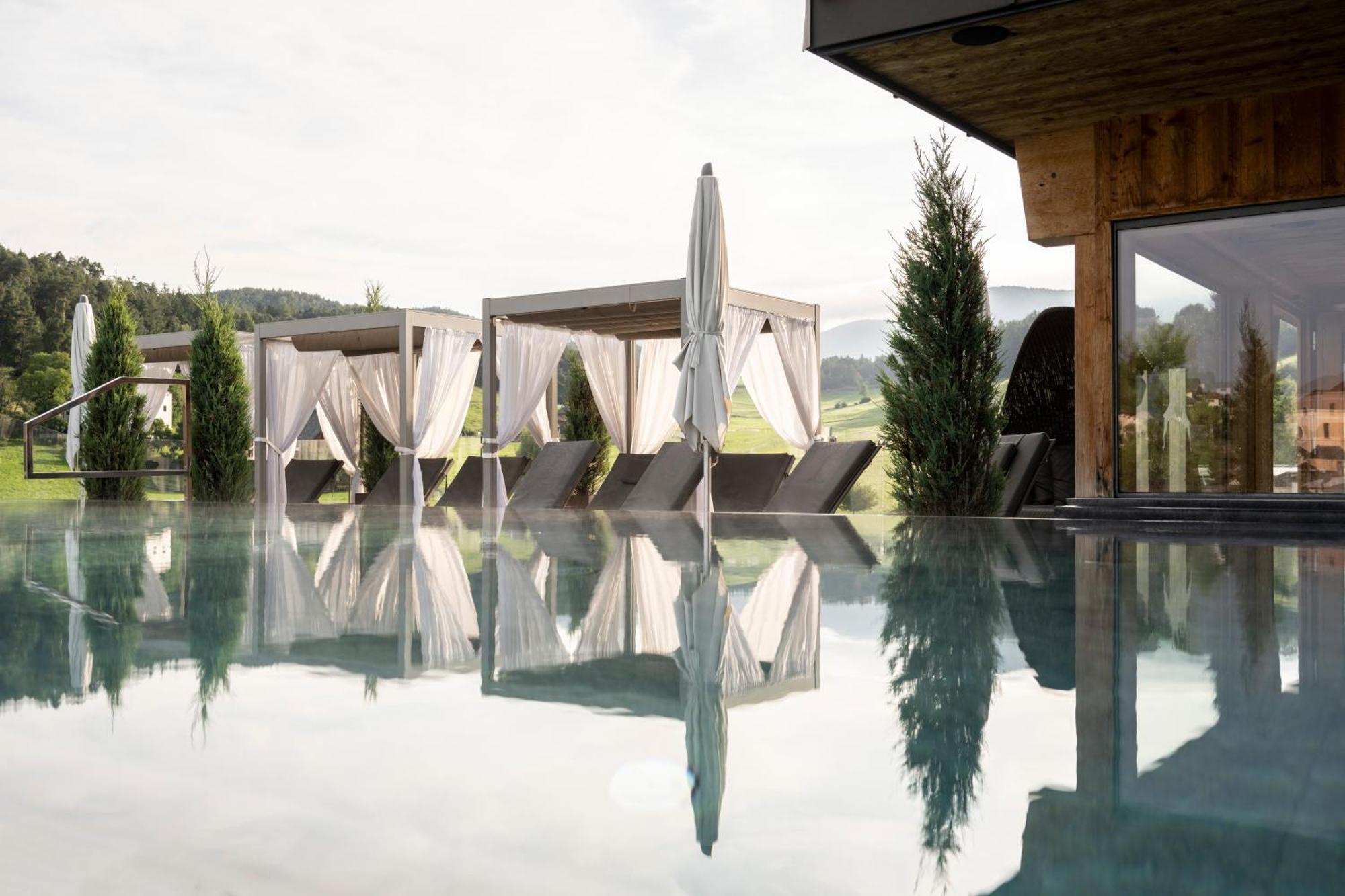 ABINEA Dolomiti Romantic SPA Hotel Castelrotto Esterno foto