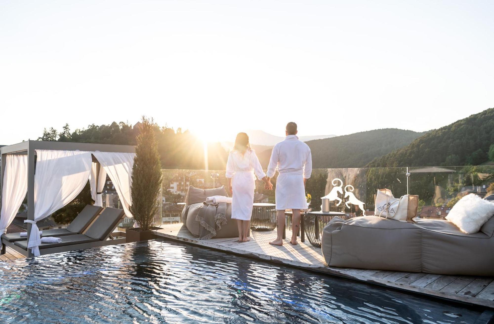 ABINEA Dolomiti Romantic SPA Hotel Castelrotto Esterno foto